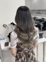 アライブ ハラジュク(ALIVE harajuku)&nbsp;【ALIVE 小池柚葉】「色落ちまで美しいバレイヤージュ」