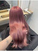 ピンクベージュ