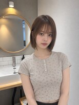フォト 新宿三丁目(foto)&nbsp;髪質改善縮毛矯正地毛風ストレート切りっぱなしボブ