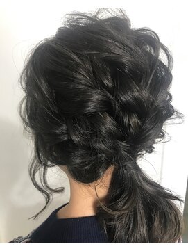 アンフィドットドゥルドゥ(AnFye.dueldo) [Anfye.dueldo]モコモコハーフアップ