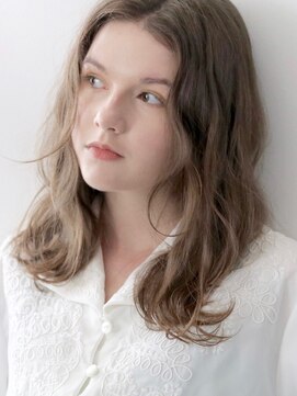 ヴィジョン(VISION) 透明感 クリーミー ベージュ×ラフウェーブ