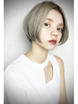 クリアオブヘアー リット(CLEAR of hair LiT) ハイトーンショートボブ
