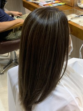 ラ メール ヘア デザイン(La mer HAIR DESIGN) ハイライトカラー