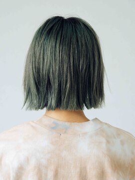 ヘアアンドリラクゼーション シャッセ(Hair&Relaxation SASE) プッツンハイトーンボブ