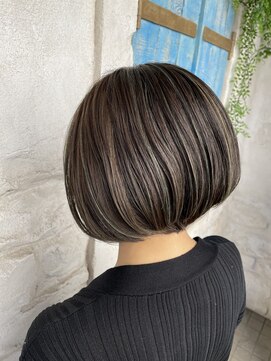 ララ(LaLa) 前下がりハイライト