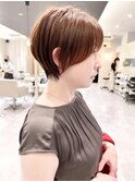耳掛け丸みショート