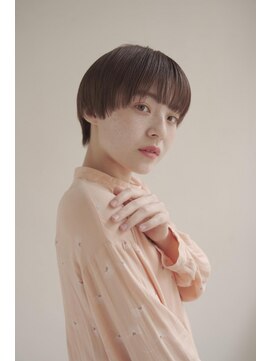 ムク 甲府(muku.) ミディアムヘア/斜めバング/グレージュカラー/甲府駅