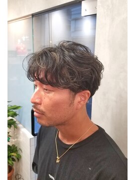 リウチ(Liwcci) ■カット■ ・カット/ショートメンズ/ツーブロック/ハイライト