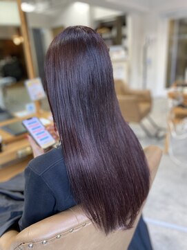 フツーロ 栄(FUTURO) プルエクステ