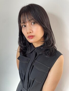 ソーソー(SoSo) ショートボブハイライトレイヤーカットヘアセット髪質改善天文館