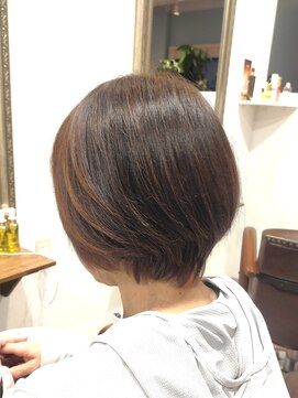 ヘアー グリーン(hair green) 30代40代50代/ショートボブ/大人ショート/マッシュショート