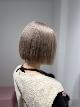 エゴ 池袋(EGO) ミルクティーベージュ