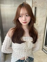 リリー(Lilley) くすみベージュ×姫カットレイヤー×韓国風巻き【ayana】