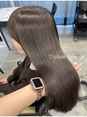オリーブグレージュ　グレージュ　オリーブカラー