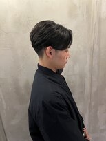 リリアーナ(LILIANA)&nbsp;メンズ縮毛矯正　流れる縮毛矯正　センターパート