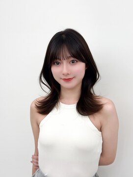 アマトウキョウスマートサロン(AMA TOKYO×Smart Salon) くびれレイヤー/顔まわりカット/レイヤーカット/小顔ヘア