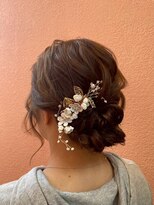 リアド(.RIAD)&nbsp;ルーズシニヨン×花飾り