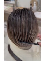 アッシュ 戸田公園店(Ash)&nbsp;白髪ぼかしハイライト×ナチュラルボブ