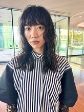 ネイビー(nvy)&nbsp;ナチュラルウェーブロングパーマ