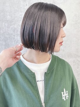 ラウンジ モリオ イケブクロ(Lounge MORIO Ikebukuro) ＊ミニボブ切りっぱなしボブ耳かけボブ大人ボブ顎ラインボブディ