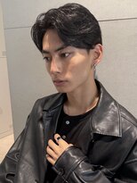 トリッカ シブヤ(TRICCA SHIBUYA)&nbsp;メンズカットパーマフェザーニュアンス毛流れセンターパート渋谷
