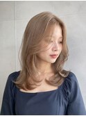 韓国ミディアムレイヤー顔周りカットミルクティーベージュ船橋