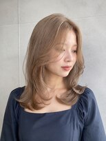 モト 船橋(moto)&nbsp;韓国ミディアムレイヤー顔周りカットミルクティーベージュ船橋