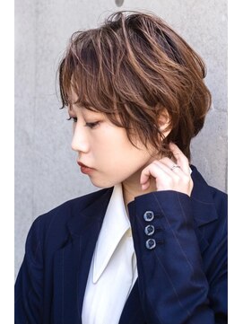 スウィープ 平尾(sweep) 【豊塚】小顔効果は顔周りで決まる！ハンサムショート