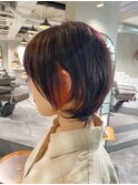 ウルフカット　インナーカラー　オレンジ