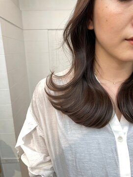 ナンバー アンフィール 渋谷(N° anfeel) 髪質改善トリートメント艶髪ブラウンくびれミディ渋谷