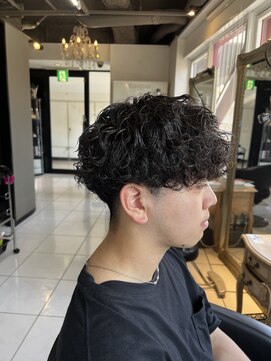 アイズ 海老名(AIZU) プードルパーマ 波巻きパーマ スパイラルパーマ