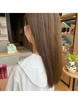 カミケンガレリア(kamiken. galleria) 大人可愛い美髪さらさらストレート透明感【カミケンガレリア】