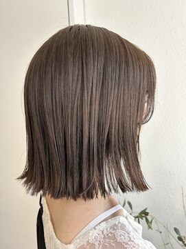 カフカ(CAFCA) グレージュカラー