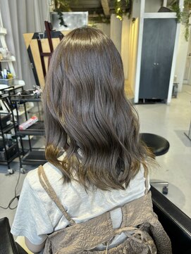 インク(inc) オリーブベージュ