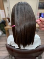 イシン(ISIN)&nbsp;黒髪/縮毛矯正/髪質改善/インナーカラー[保土ヶ谷]