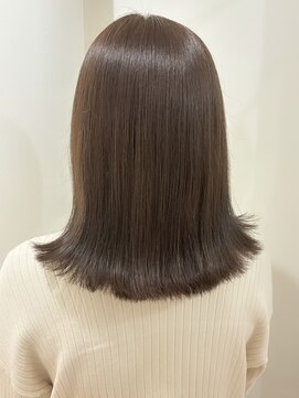 ローネス ギンザ(LONESS ginza) 色素薄めカラーでふわっと柔らかい質感ヘア