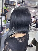 切りっぱなし×ブルーブラック