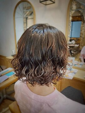 アロマ ヘアー ルーム 新宿3号店(AROMA hair room) ウェットパーマ/ウェーブパーマ/ボブ