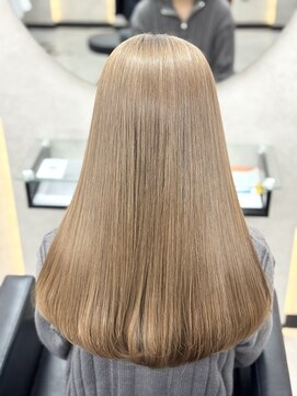 ルノン シェリー(LUNON cheliy) 黒髪クラゲヘアーオリーブグレー小顔ココアベージュ