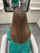 フリーシャ(freesha) 美髪を叶える縮毛強制 艶感ストレート≪MAHIRO≫