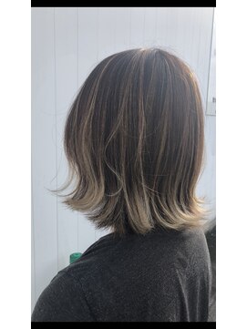 フォルテ 掛川店 デザイン追求☆バレイヤージュ【掛川 美容室 ショート】