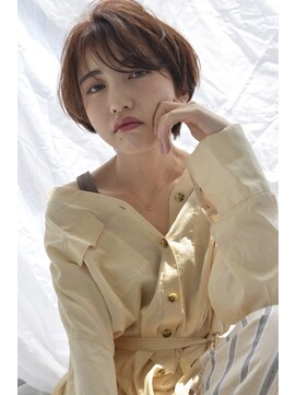 シック 浦和(CHIC) 小顔 マニッシュショートフレンチボブネイビーカラー B