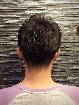 ヒロギンザ 六本木店(HIRO GINZA) ツイストパーマ七三グラデーション【ヒロ銀座】六本木/理容室