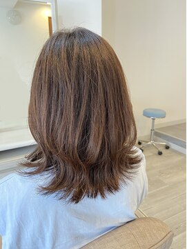 ラテ(Latte) 【hair partner Latte】ミディアム外はねスタイル