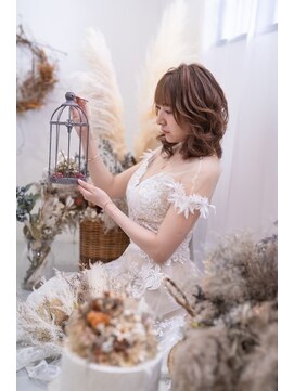 マルケ(marquer) 立体感のある巻き髪ヘアセット