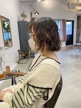 ナザリ(NASARI) パーマ