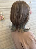 くびれボブ×エメラルドグリーン