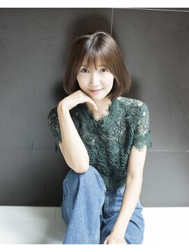 アフロディーテ 銀座(APHRODITE GINZA) グレージュカラー/シルキーベージュ/斜めバング/銀座/東銀座