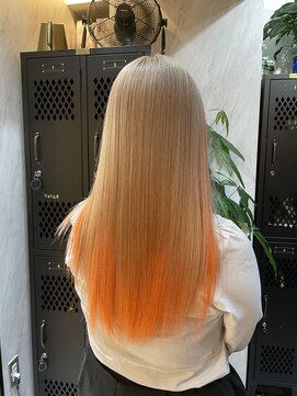 ヴァイス 渋谷店(VAICE) ホワイトベージュ×フレッシュオレンジ