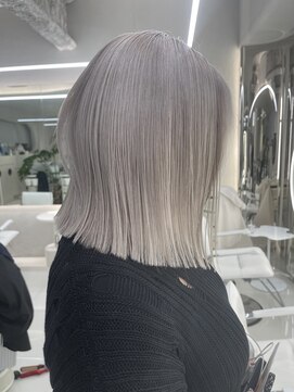 ガガ 心斎橋(GAGA) アイスブロンド